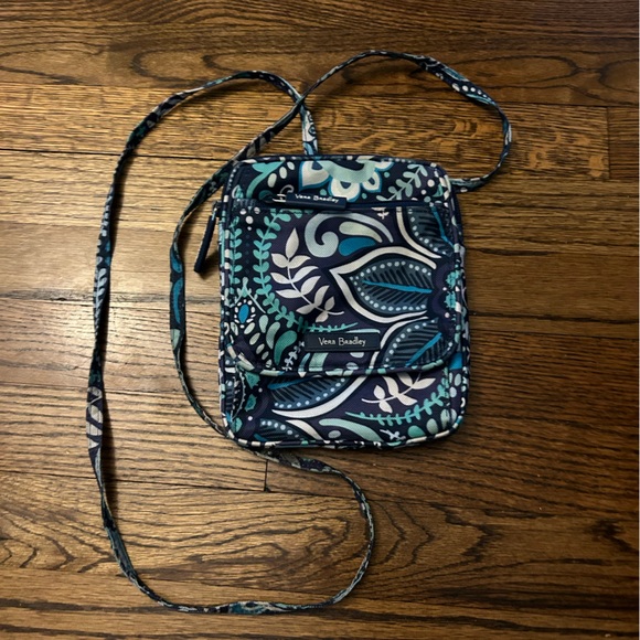 Vera Bradley Lighten Up Mini Hipster - Picture 1 of 6